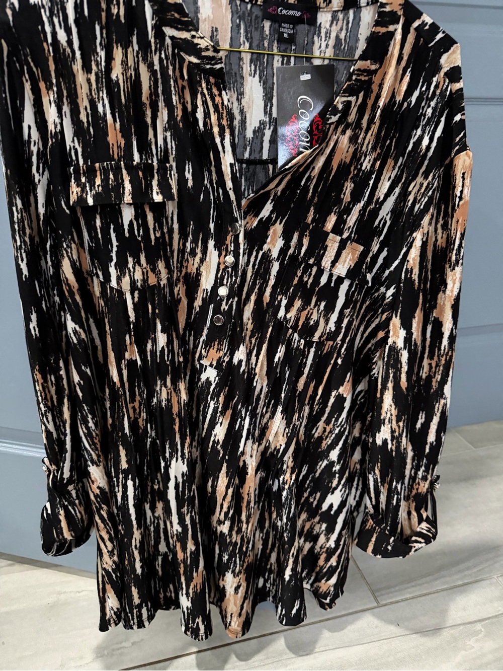 NWT Cocomo Black and Tan Patterned Long-Sleeve Shirt xl 3/4 length